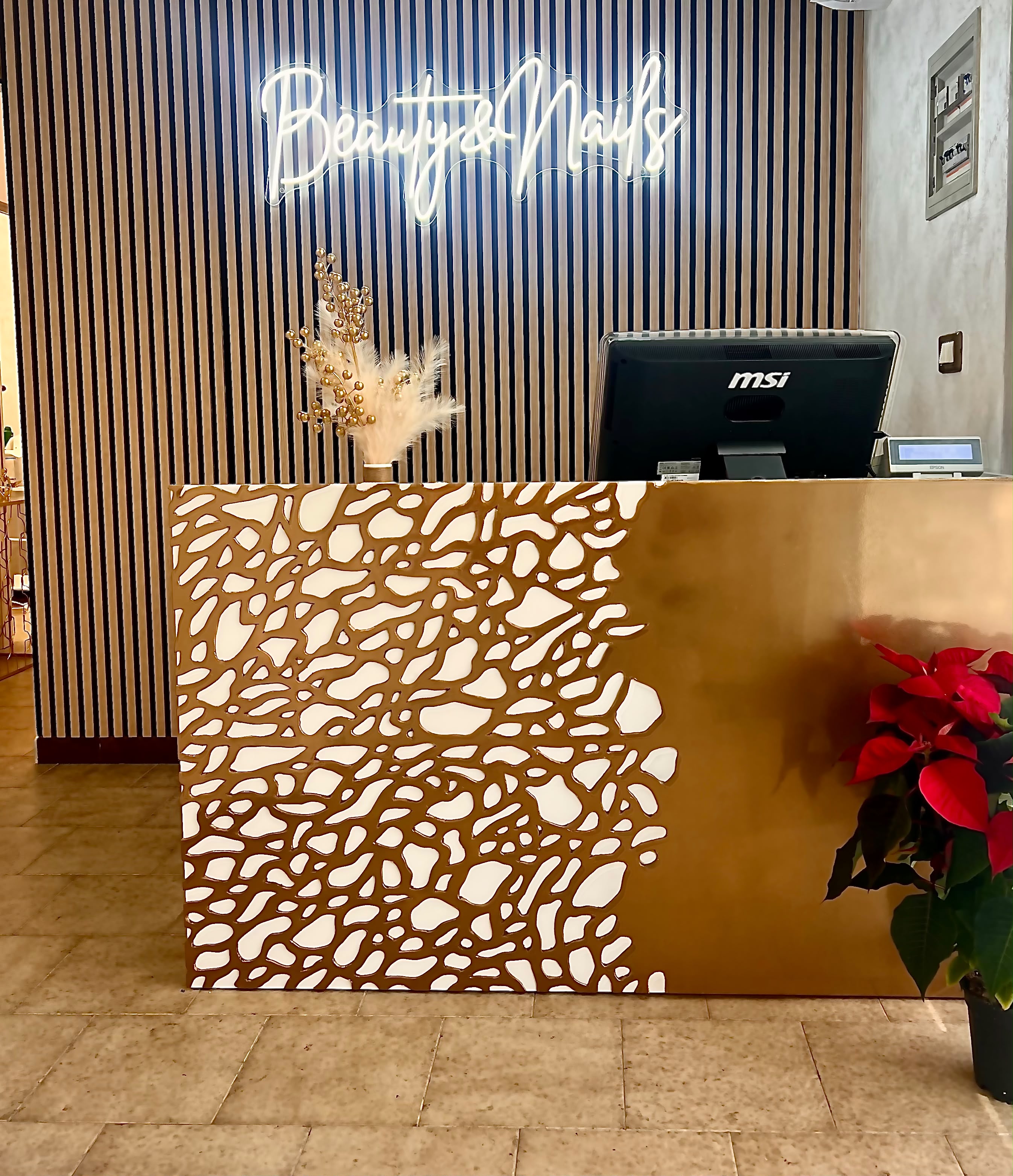 Reception del centro estetico Beauty & Nails a Polignano a Mare